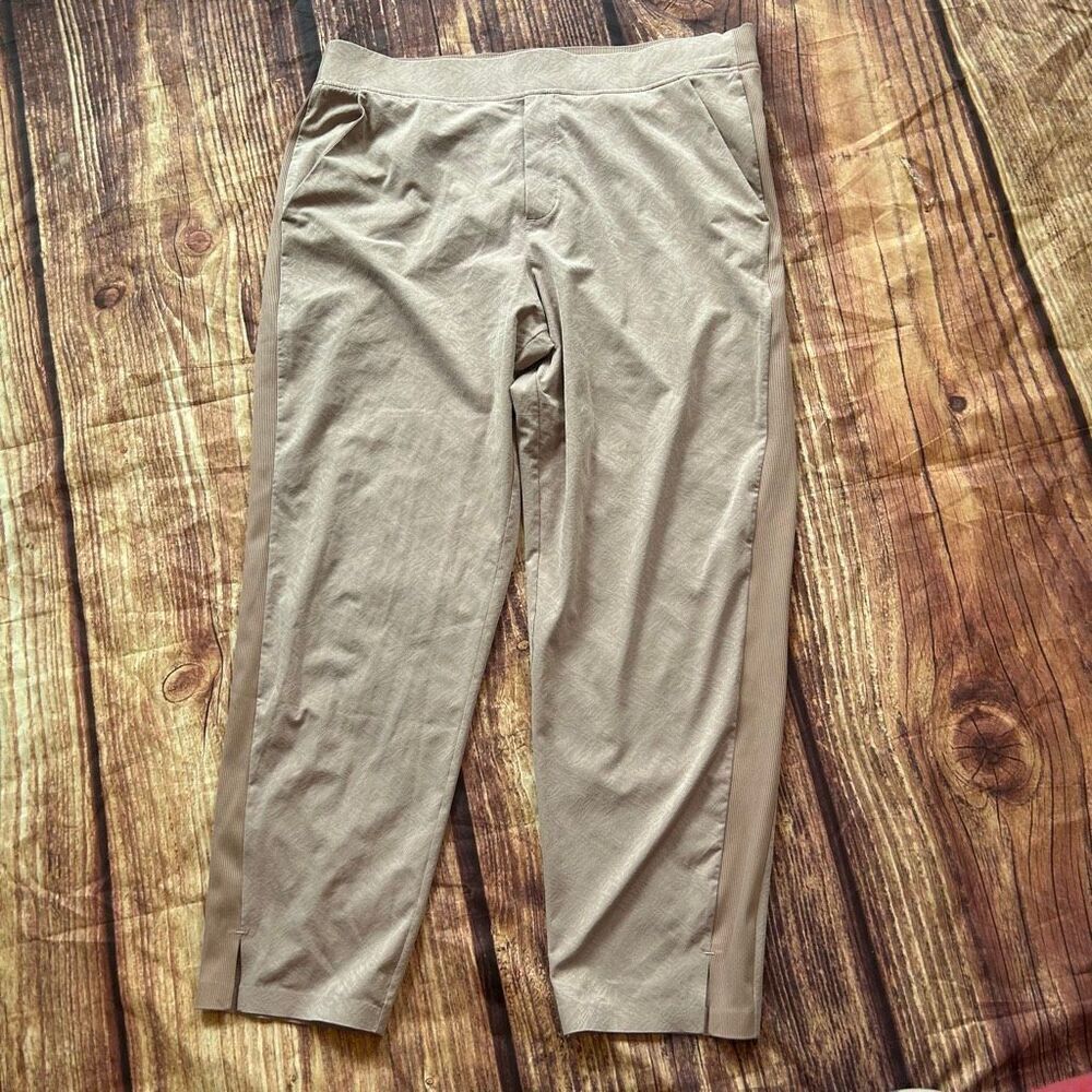 Women’s Athleta Brooklyn Pant size 16